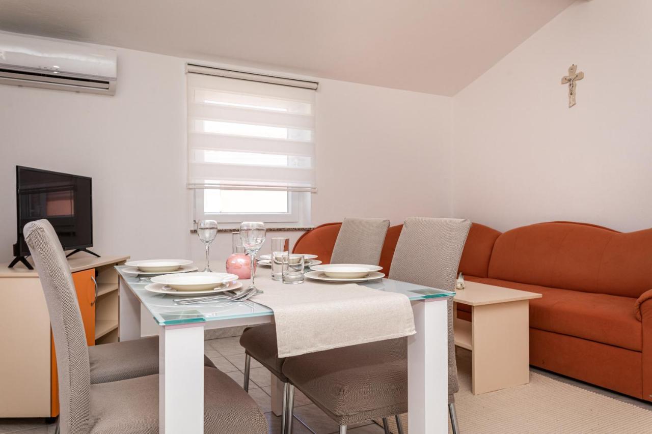 Apartments La Natalli Baška Exteriér fotografie